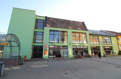 Podnikateľský objekt na predaj, centrum mesta Prievidza