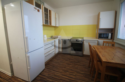 Kompletne prerobený 2 izb. byt na prenájom, Náb. M.R. Štefánika, centrum, Ružomberok