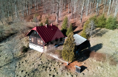 Romantická chalupa na polosamote /241 m2/, Bytča - Veľké Rovné