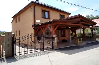 Komfortný rodinný dom / 840 m2 / - Kysucké Nové Mesto ( obec Nesluša )