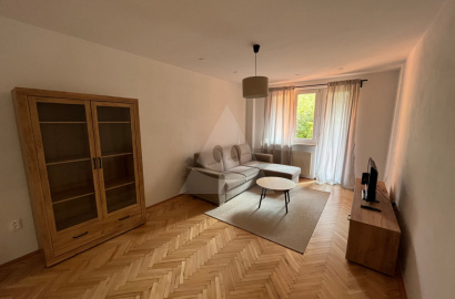 2-izbový byt bez balkóna / 52 m2 / - Žilina ( Bulvár )