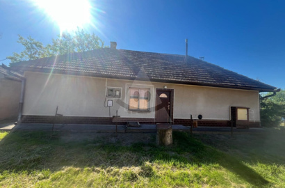 Na predaj rodinný dom v pôvodnom stave v Marcelovej