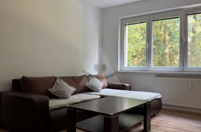 2-izbový byt s balkónom /51 m2/,  Žilina - Bulvár