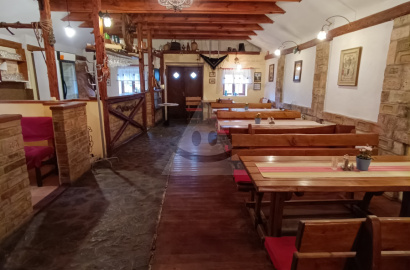 Na predaj rodinný dom + podnikateľský objekt v obci Chotín