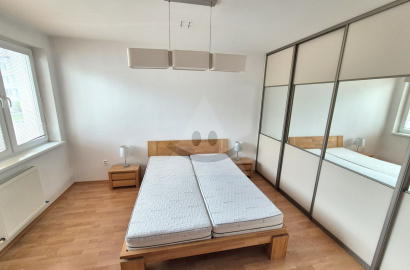 3-izbový byt s balkónom / 75 m2 / - Kysucké Nové Mesto