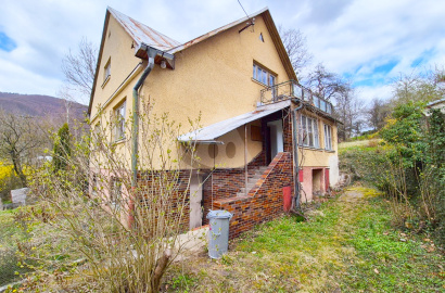 VYPRATANÝ - Rodinný dom v pôvodnom stave / 865 m2 / - Rajecké Teplice