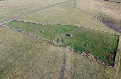 Recreational land for a mobile home / 1099 m2 / Poluvsie - Rajecké Teplice