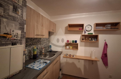 Na predaj 1 izbový byt v Komárne