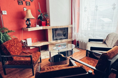 PRIPRAVUJEME  - SVIT rodinný dom s garážou, zastrešeným státím a krásnou záhradou v Podskalke