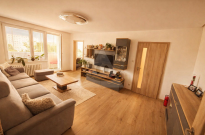 Kompletne zrekonštruovaný 3-izbový byt na prenájom, Vrútky