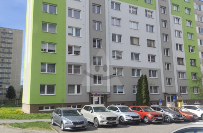Poprad  - Prenájom 3-izbového bytu Juh III - ulica Jarná, 630€ vrátane energií