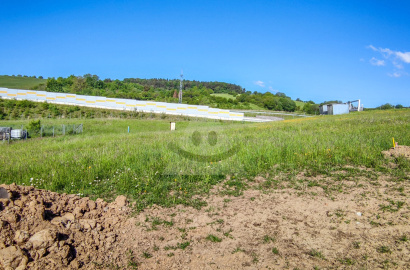 Stavebný pozemok, /1209m2/, Žilina - Bitarová