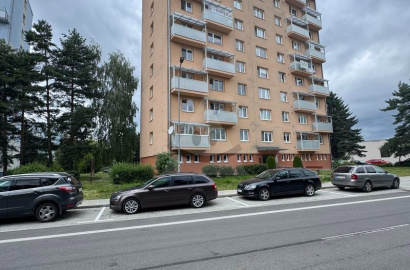 Na predaj 3-izbový byt v pôvodnom stave, Nábrežie Dr. Aurela Stodolu, Liptovský Mikuláš