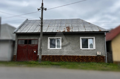 Rodinný dom na predaj s rozľahlým pozemkom – Pohronská Polhora