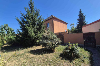 4-room family house - ideal for multi-generational living, business or investment in Komárno