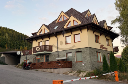 3-izbový apartmán v centre Donovál s garážou a presklenou lodžiou | AD Plesnivec